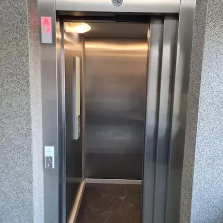 Apartment Feel's Like